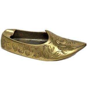 Vtg India Brass Miniature Slipper Shoe Ashtray Single Cigarette Etched Retro